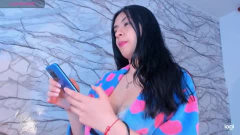 naty online show from January 26, 11:50 am