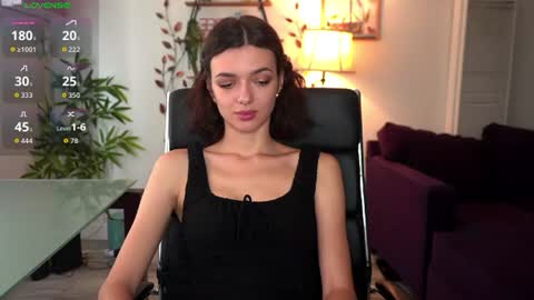 Olivia online show from July 14, 9:41 pm