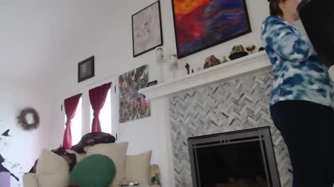 Snapshot of 11willowandjohn11 chatting on March 8, 5:19 pm Aurora Willows online show from March 8, 5:19 pm