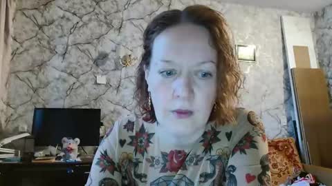 12ennie online show from January 11, 8:08 am