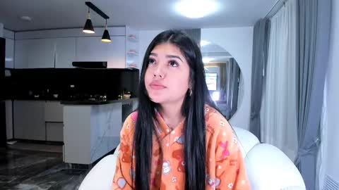 Hello soy bonnie  online show from March 4, 1:34 am