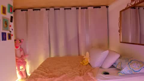 laiaa rivas online show from October 29, 3:11 am