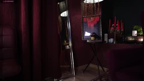 Rei online show from November 9, 9:33 pm