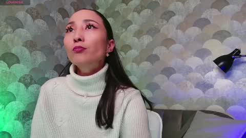 Rei online show from October 26, 1:28 pm