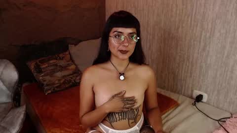 B R I E L A  online show from November 22, 8:22 pm