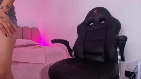  abby rouss online show from November 22, 3:20 am