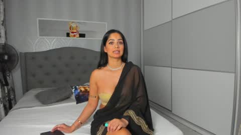 Snapshot of _adelle chatting on December 7, 1:18 pm Adelle online show from December 7, 1:18 pm