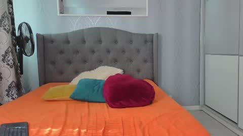 Adelle online show from June 21, 5:33 am
