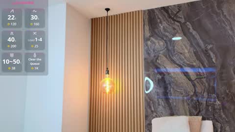 Snapshot of _alanajones_ chatting on September 17, 12:14 pm ALANA  online show from September 17, 12:14 pm