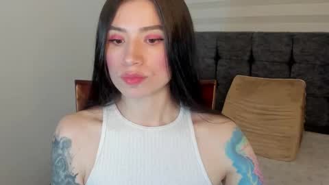 Snapshot of _aliice_1 chatting on October 31, 3:41 am Alice online show from October 31, 3:41 am