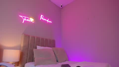 ngela  online show from January 25, 11:35 am