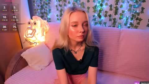 Emily online show from June 4, 2:06 am