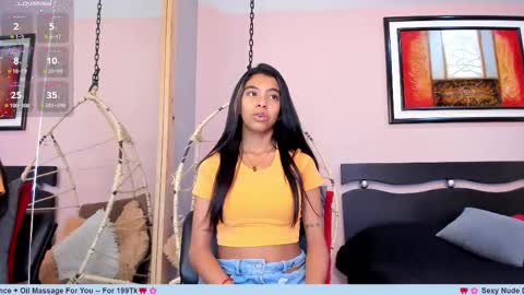 Snapshot of _anna_maria chatting on October 17, 7:50 pm online show from October 17, 7:50 pm