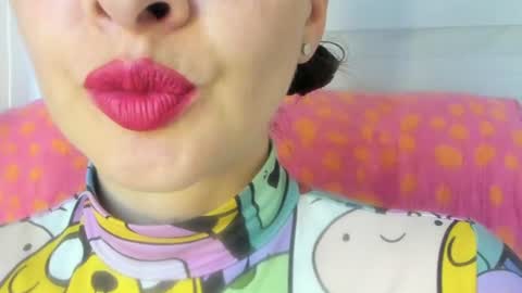 antonia online show from July 6, 8:55 pm