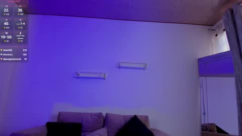    online show from February 27, 3:12 pm