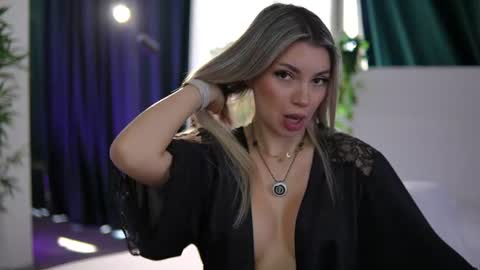Arielle online show from June 9, 6:57 am