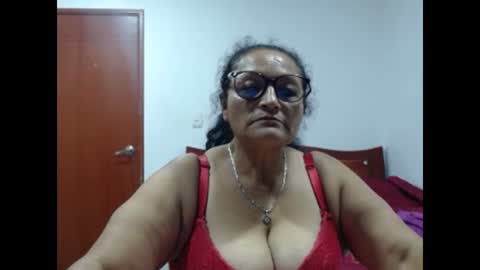 _bellanocturna online show from March 5, 5:14 am