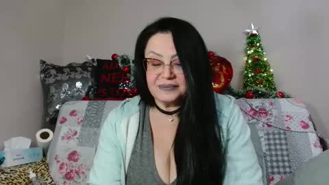 KHALEESI online show from January 14, 10:37 pm