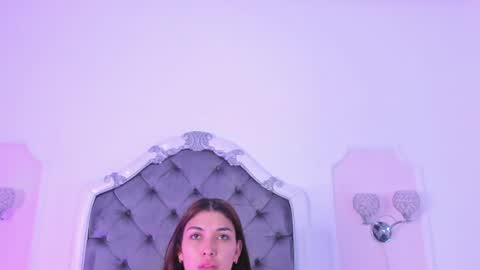 Brenda  online show from June 29, 7:35 pm