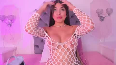 Brenda  online show from July 18, 8:00 pm