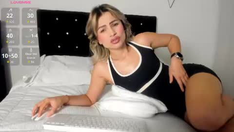 Bella  online show from June 25, 9:16 pm