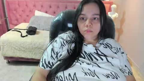 _chelsea_24 online show from June 19, 3:22 am
