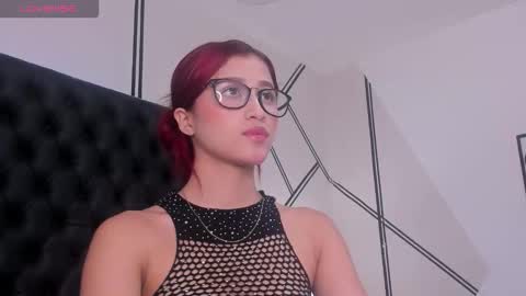 _cherry_fox online show from February 14, 12:07 pm