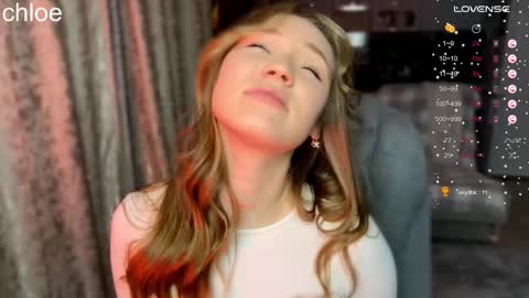 _chloe_miller_ online show from November 17, 5:24 pm