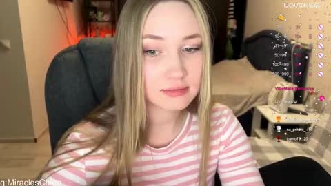 _chloe_miller_ online show from February 2, 4:06 pm