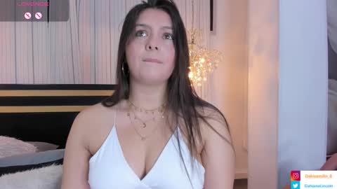 Snapshot of _dahiana_1 chatting on January 9, 8:01 pm Dahiana Lincoln online show from January 9, 8:01 pm