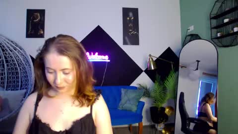 Daisy online show from April 27, 4:53 am