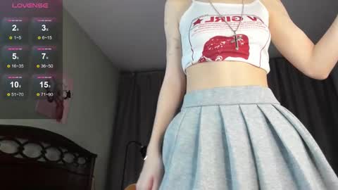 Emilia online show from November 1, 2:21 pm