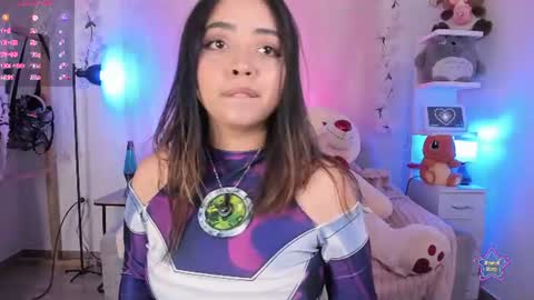 IG Dayana miler online show from July 15, 3:50 pm