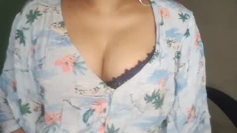 _dreamgirl_0 online show from June 17, 10:16 am