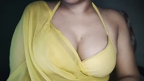 _dreamgirl_0 online show from July 16, 8:35 pm
