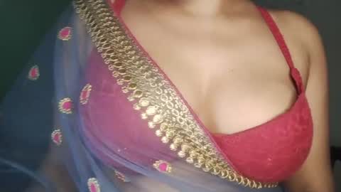 _dreamgirl_0 online show from June 9, 11:09 am