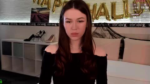 Milana online show from November 4, 2:49 am