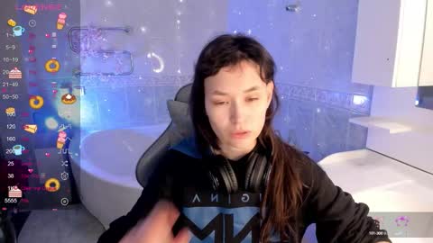 _emily__strike_ online show from October 15, 9:45 am