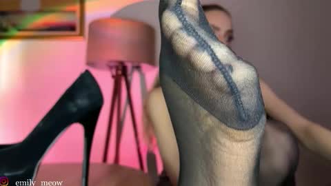 Emily online show from February 22, 2:51 pm