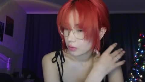 EveEva online show from December 22, 11:33 am