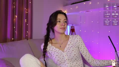 Goldy Grace online show from January 14, 11:53 am