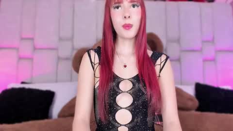 Gigi online show from November 11, 11:40 am