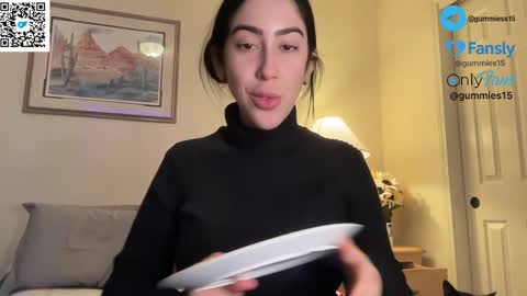 sara online show from December 18, 2:05 am