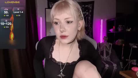 Tori online show from February 9, 2:25 am