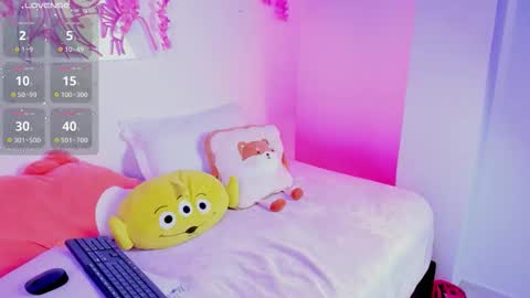 Hanna Botero online show from November 13, 7:02 pm