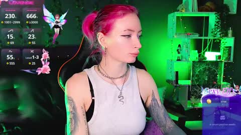 Snapshot of _helencarter chatting on January 12, 8:36 pm Helen Carter 3 Next stream 2330 MSC online show from January 12, 8:36 pm