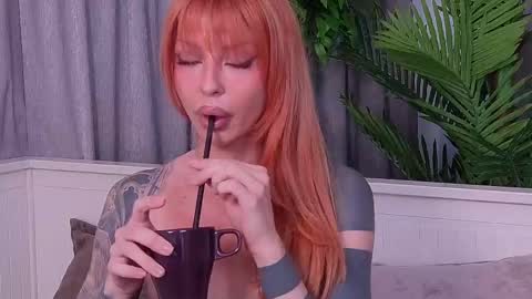 Lana online show from April 30, 8:08 am