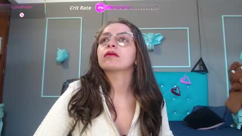 Isa online show from February 15, 5:45 pm