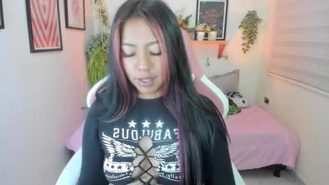 Snapshot of _ivanna11_ chatting on October 20, 3:42 am Ivanna online show from October 20, 3:42 am