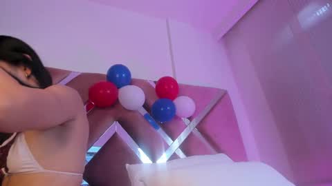 Jasmine online show from July 6, 1:27 pm